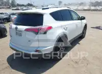 2017 Toyota RAV4 фото