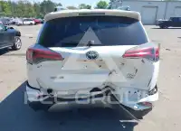 2017 Toyota RAV4 фото