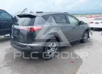 2017 Toyota RAV4 фото