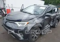 2017 Toyota RAV4 фото