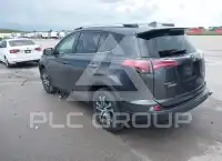 2017 Toyota RAV4 фото