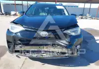 2017 Toyota RAV4 фото