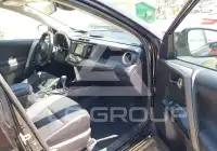 2017 Toyota RAV4 фото