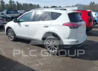 2017 Toyota RAV4 photo