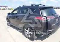 2017 Toyota RAV4 photo