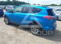 2017 Toyota RAV4 фото
