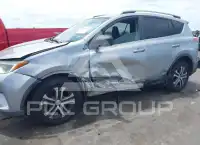 2017 Toyota RAV4 photo