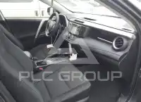 2017 Toyota RAV4 photo