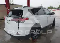2017 Toyota RAV4 фото