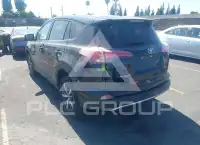 2017 Toyota RAV4 photo