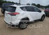 2017 Toyota RAV4 фото