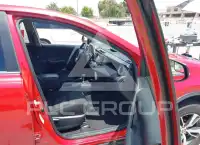 2017 Toyota RAV4 photo