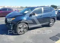 2017 Toyota RAV4 фото