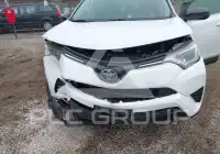 2017 Toyota RAV4 фото
