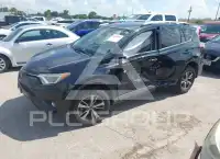 2017 Toyota RAV4 фото