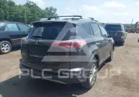 2017 Toyota RAV4 photo