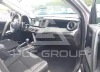 2017 Toyota RAV4 photo