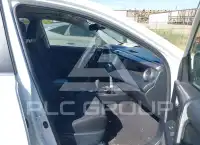 2017 Toyota RAV4 photo