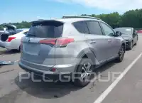 2017 Toyota RAV4 photo