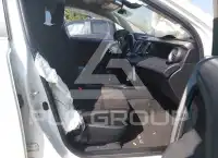 2017 Toyota RAV4 фото