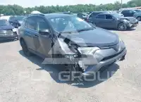 2017 Toyota RAV4 фото