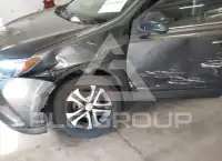 2017 Toyota RAV4 фото