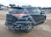 2017 Toyota RAV4 фото