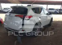 2017 Toyota RAV4 фото