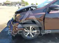 2017 Toyota RAV4 фото