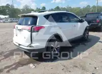 2017 Toyota RAV4 фото