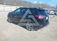 2017 Toyota RAV4 фото