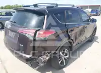 2017 Toyota RAV4 photo