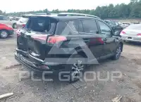 2017 Toyota RAV4 фото