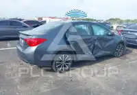 2017 Toyota COROLLA фото