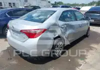 2017 Toyota COROLLA фото