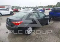 2017 Toyota COROLLA фото