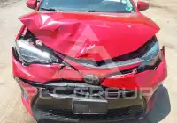 2017 Toyota COROLLA фото
