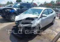 2017 Toyota COROLLA фото