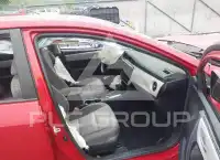 2017 Toyota COROLLA фото