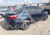 2017 Toyota COROLLA фото