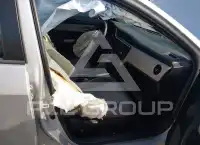 2017 Toyota COROLLA фото