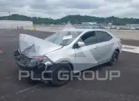 2017 Toyota COROLLA фото