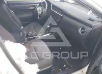 2017 Toyota COROLLA фото