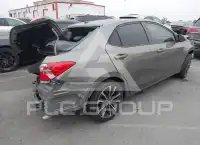 2017 Toyota COROLLA фото