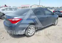 2017 Toyota COROLLA фото