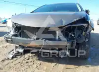 2017 Toyota COROLLA фото