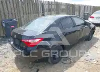 2017 Toyota COROLLA фото