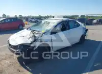 2017 Toyota COROLLA фото
