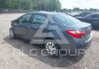 2017 Toyota COROLLA фото
