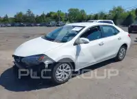 2017 Toyota COROLLA фото